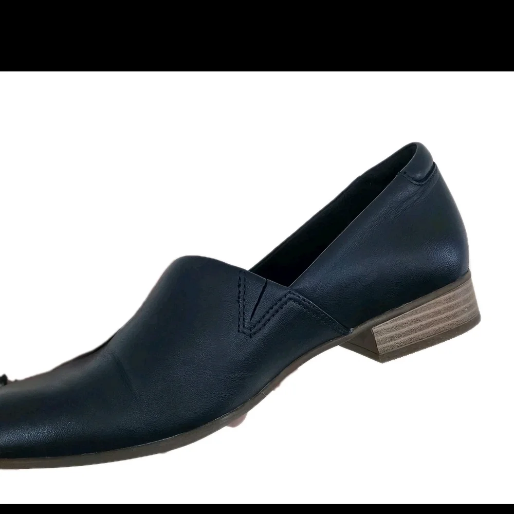Clarks Juliet Palm Navy  Loafer, Comfort Women's 7.5